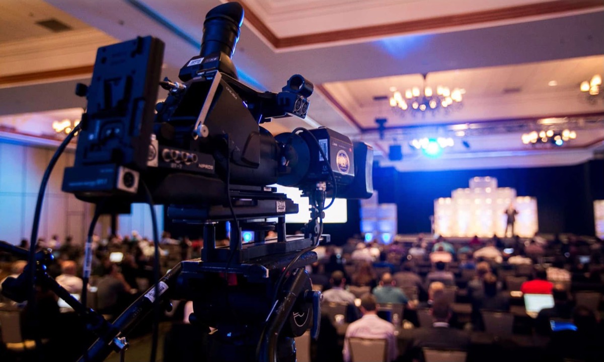 Hybrid & streaming solutions